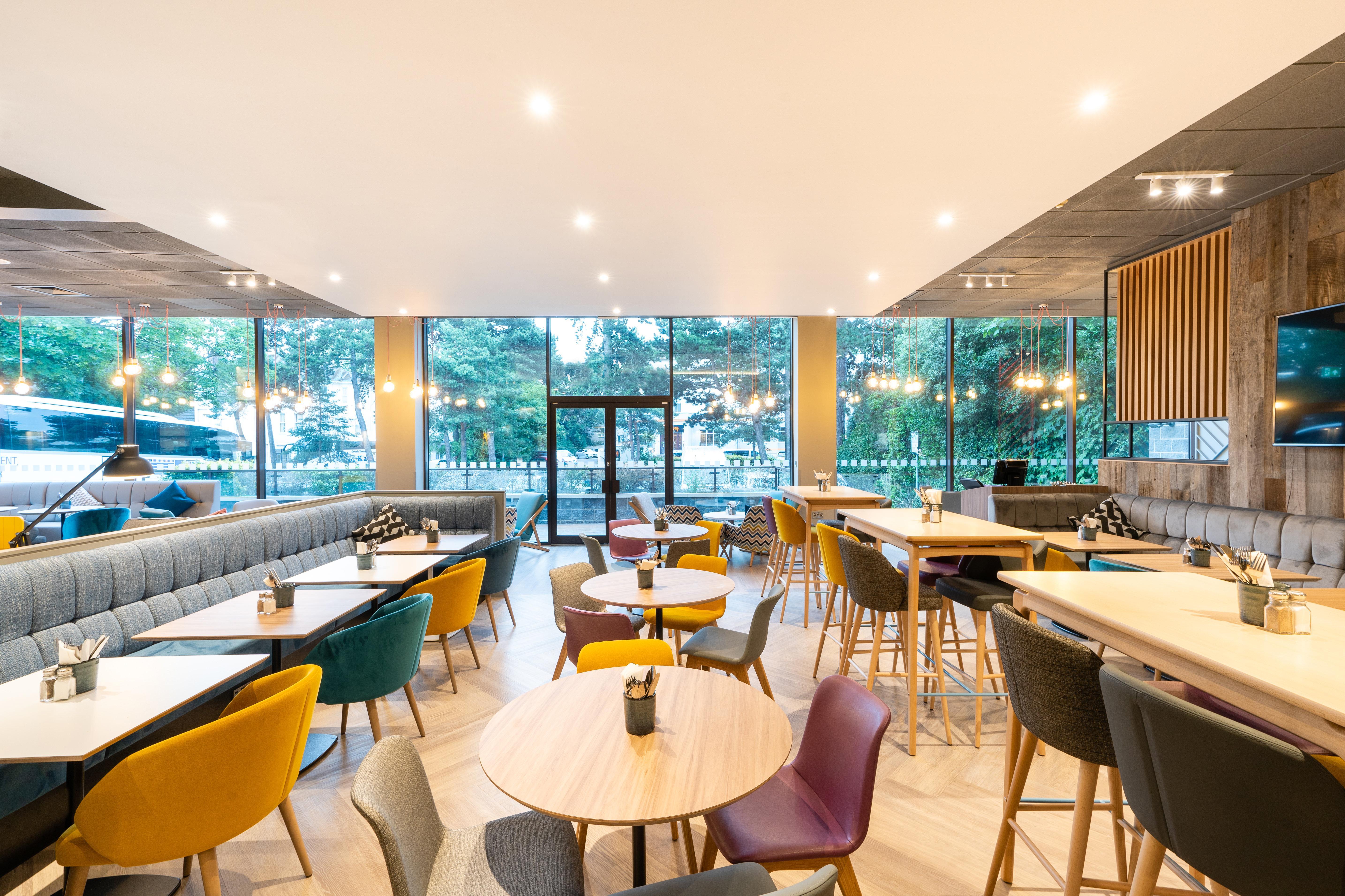 Holiday Inn Bournemouth By Ihg Kültér fotó